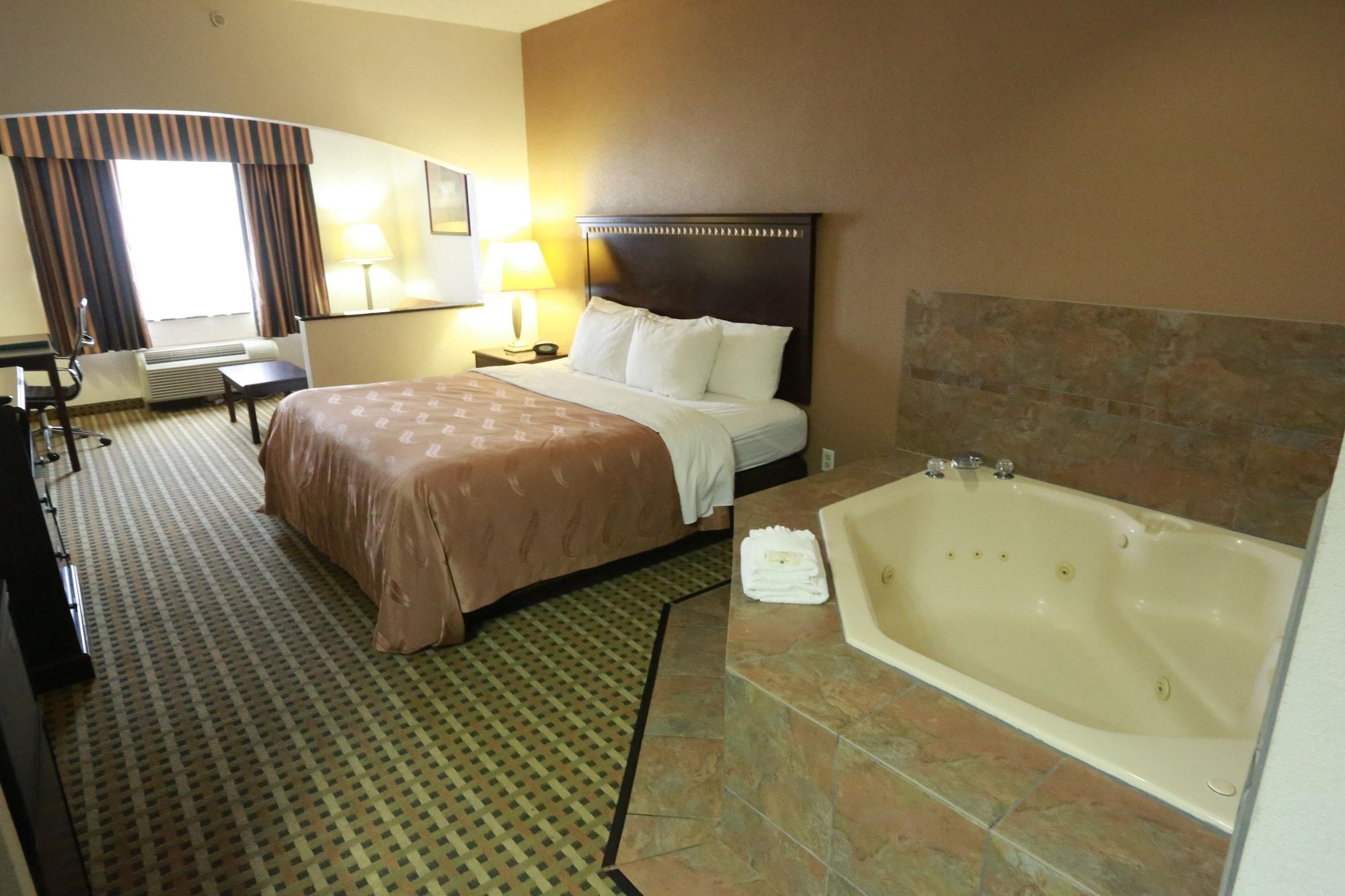 Quality Suites Burleson - Ft Worth Exteriér fotografie