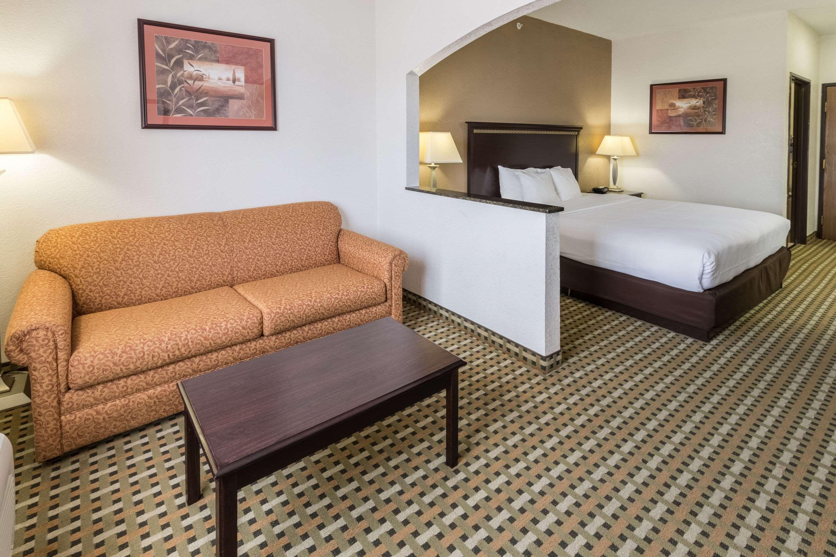 Quality Suites Burleson - Ft Worth Exteriér fotografie
