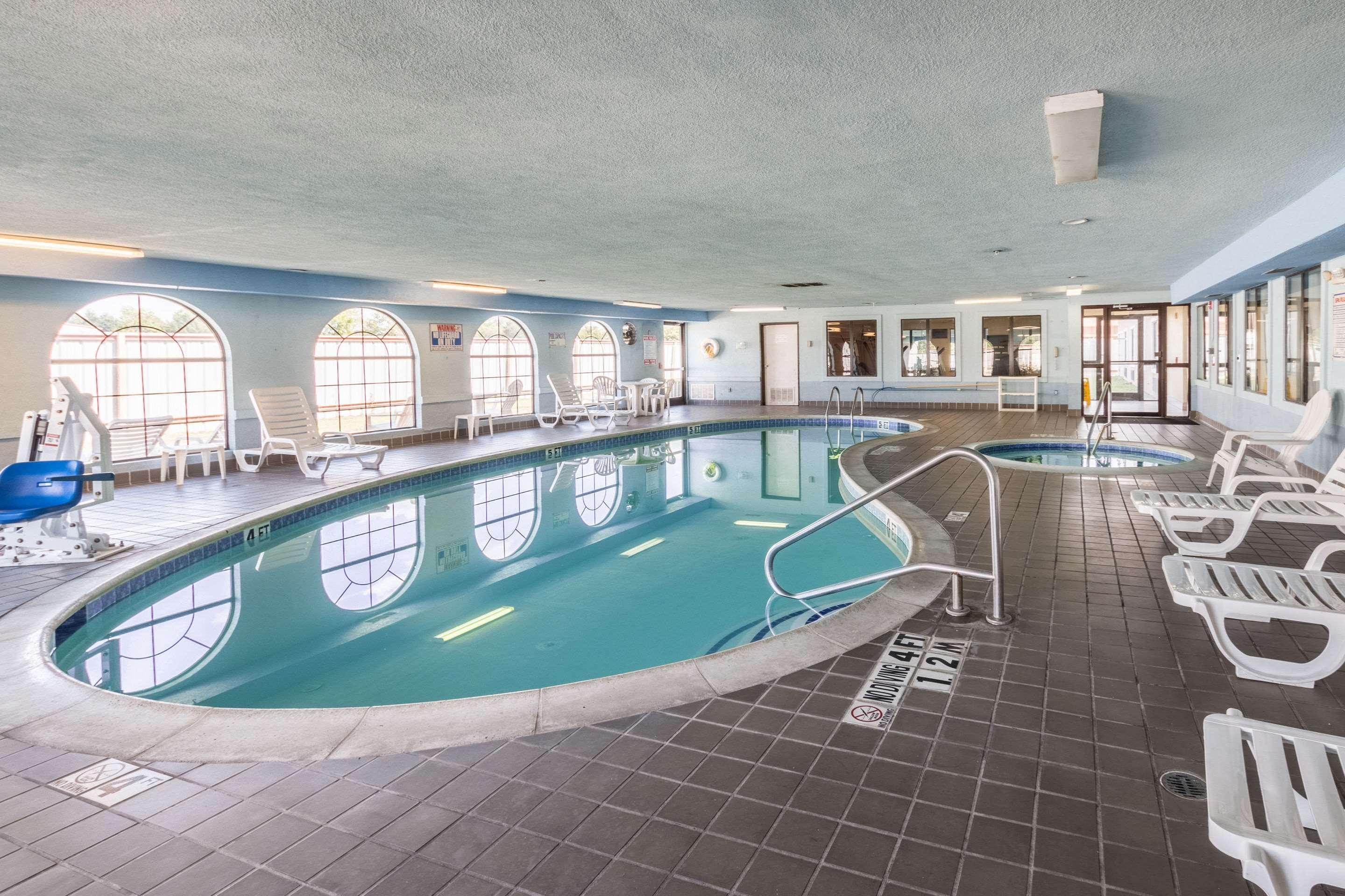 Quality Suites Burleson - Ft Worth Exteriér fotografie