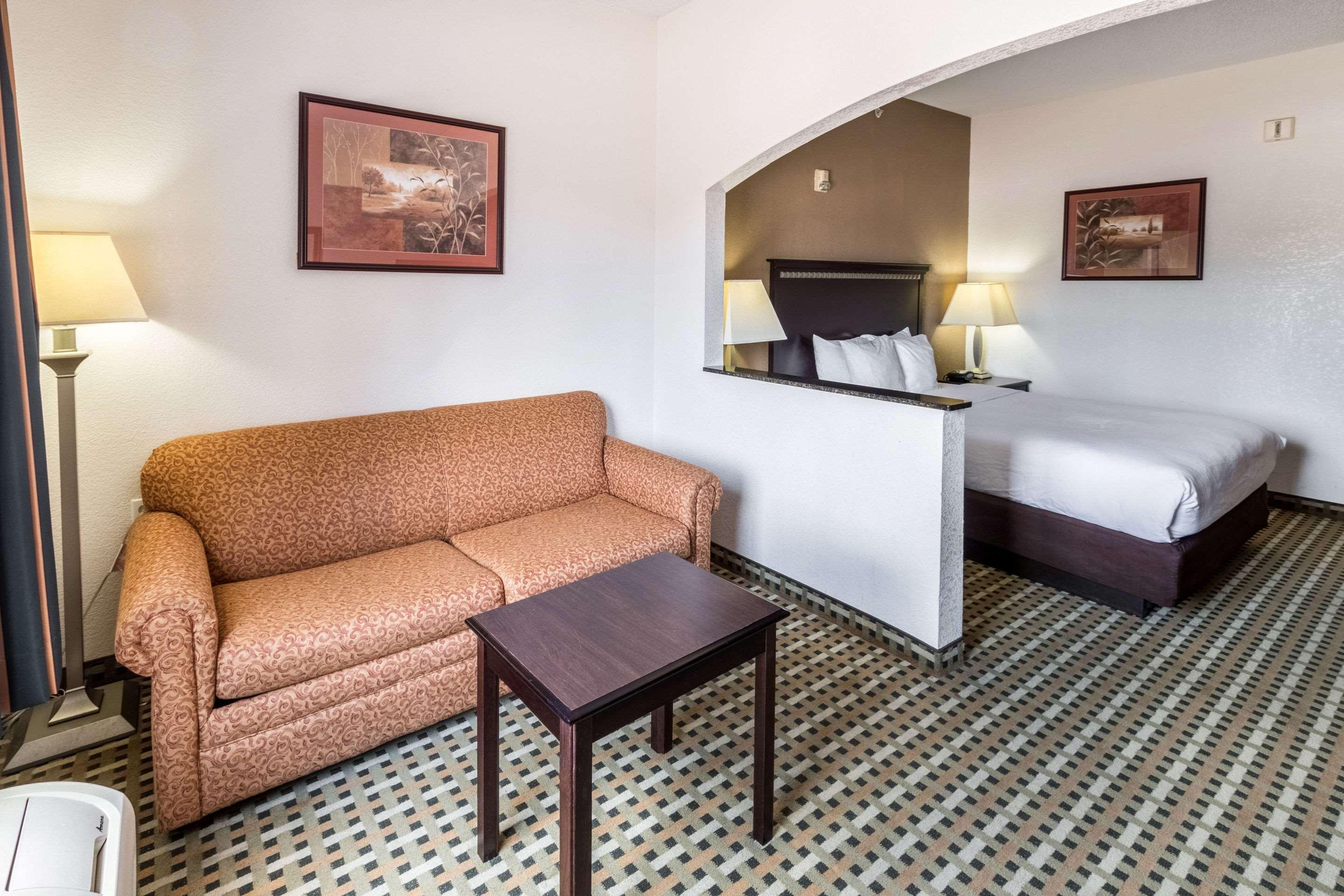 Quality Suites Burleson - Ft Worth Exteriér fotografie