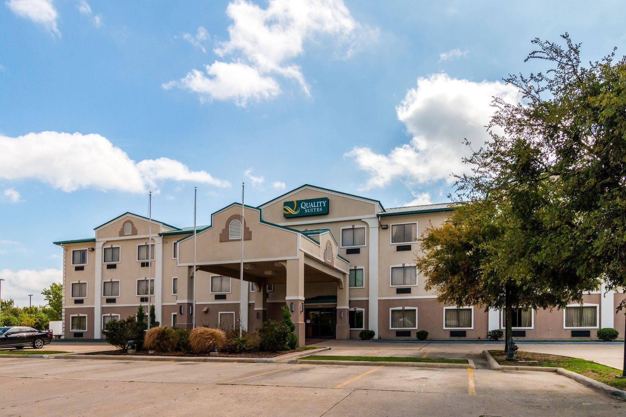 Quality Suites, Ft Worth Burleson Exteriér fotografie