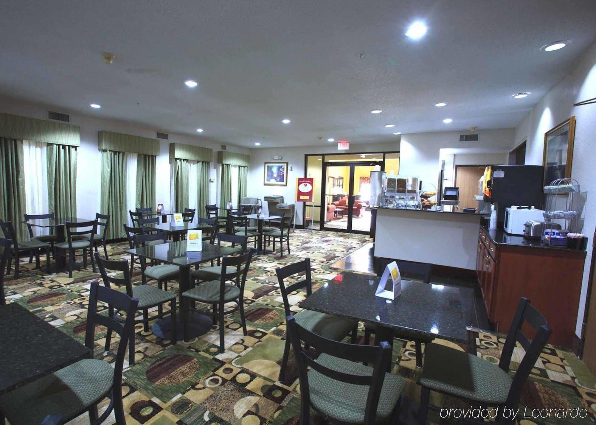 Quality Suites Burleson - Ft Worth Restaurace fotografie